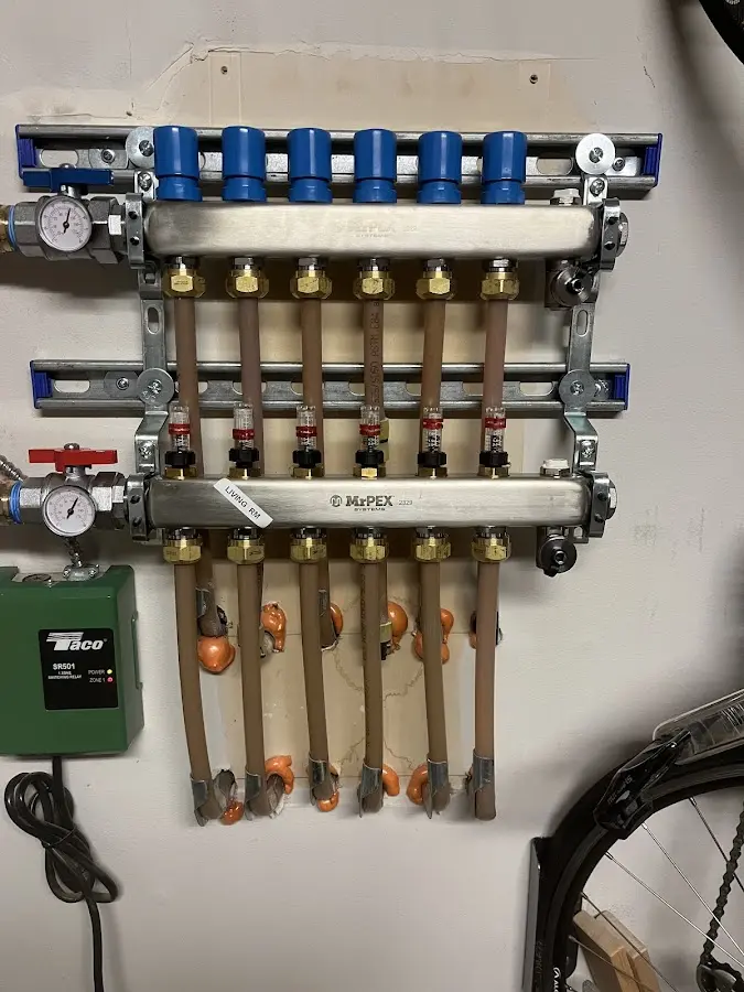 Plumber performing Gas Leak Detection at a residential property in Zephyrhills West